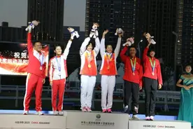 山东省包揽全运会现代五项女子组冠亚军图片