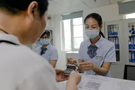搬新家啦！武汉首个城市更新项目居民陆续乔迁图片