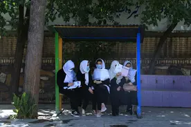 塔利班公布教育新政再重申男女分班原则，重设“美德部”图片