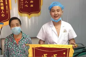 中医正骨术“绝活”让这家庭医生收获一大波患者粉丝图片