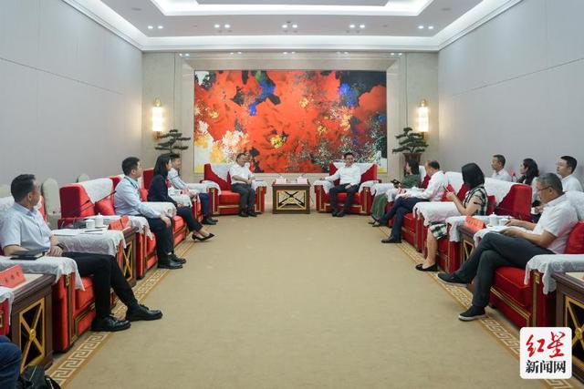 四川天府新区管委会与一智科技（成都）有限公司达成战略合作