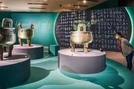 子龙鼎、大盂鼎、大克鼎，三大青铜圆鼎首次齐聚北京图片