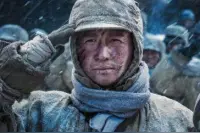 《长津湖》发布演员特辑展现战士群像，吴京：这个角色长在我心里视频封面