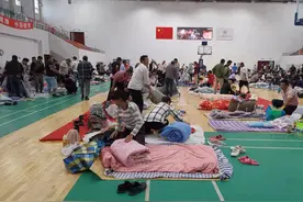 台风“灿都”逐渐远离，浦东安置人员今日下午完成转移撤离图片