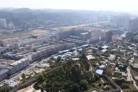 独家视频丨习近平在绥德考察调研视频封面