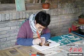 探访宁夏叶雕传承人：“盘活”中国古老传统民间艺术图片