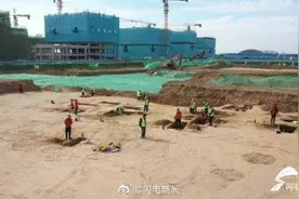 济南发现从战国到清代84座古墓图片