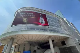 消除安全隐患！南京玄武区联合专业机构为户外广告设施做“体检”图片