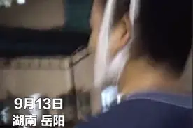 辅导熊孩子写作业崩溃现场，爸爸气到下巴脱臼，妈妈被整崩溃图片