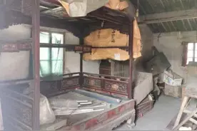 杭州一清代无人老宅半夜突然有了动静！房主一看，百年的镇宅之宝、传家宝都不见了图片