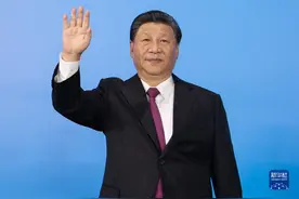 习近平出席第十四届全国运动会开幕式并宣布运动会开幕图片