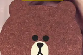 网红诱导刷礼物：捞金的手不该伸向未成年人图片