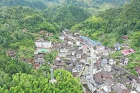 丽水最偏远山区这所小学仅有19名学生，他说：只要有一个学生就会坚守图片