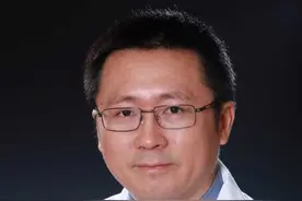医聊大咖说：当医学成为热门专业后，我们应该培养怎样的医生？图片