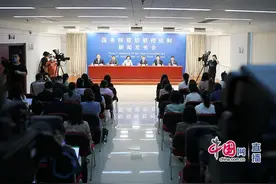 对返校学生“适时抽检”的福建经验将推广全国，教育部建议家长近期减少跨省流动图片