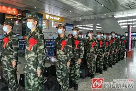 新兵起运！怀化热血男儿奔赴军营图片