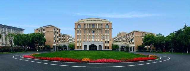 广东925体育直播jrs_网页版登录入口（松江区新建高职学院招聘启事）