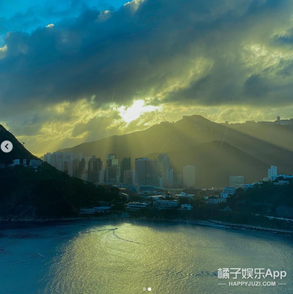 盘点哥哥的豪宅！赵文卓家客厅大到能滑板，陈小春家连鞋都有房间