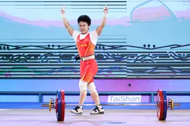 全运头条｜侯志慧总成绩超世界纪录夺金，张常宁挽救6个赛点图片