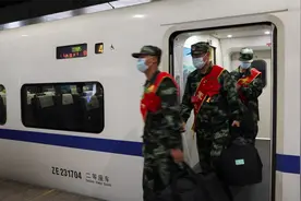 新兵入营第一天的生活啥样子？家长们关心的画面来了图片