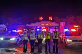 贵州一名先心病患儿要来郑州就医 交警接力护送 宝宝手术很成功图片