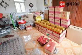 假茅台、五粮液、五粮春、剑南春、水井坊……盐城警方查获假高端白酒1300多箱图片