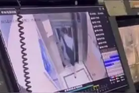 深圳一小区上演电梯惊魂：人还没出去，开着门的轿厢突然上升图片