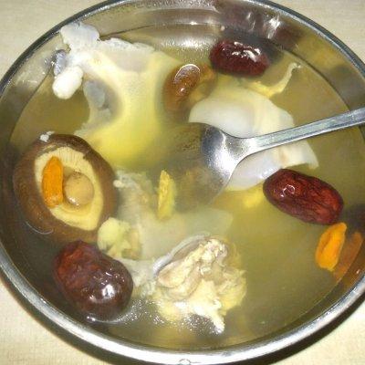 你做的清炖甲鱼汤，和饭店大厨相比，只差这一步