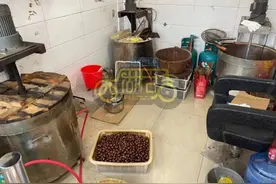 杭州这对夫妻八年来一直做这件事，花掉的钱够买一套房了图片