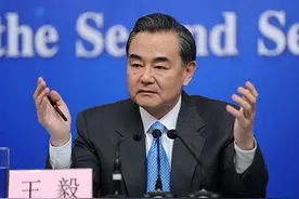 QQ逐步解除淘宝、抖音外链屏蔽？目前手机端跳转仍然不便 | 每日金闻图片