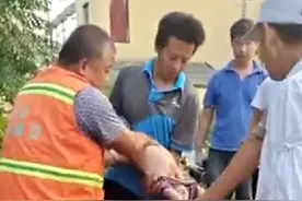 暖！德州两男子钻进排水沟“双面夹击”救男童，获“天天正能量特别奖”图片