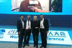 机器人是我们未来的伙伴吗？专访人工智能专家张建伟图片