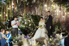 青岛篮球名将杨庚霖大婚，圈内教练队友送祝福图片