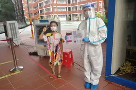 最美的误会！一张手抄报让志愿者“破防”了……图片