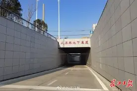 这条道路正式开通，武汉市民通行南湖白沙洲不再兜圈子图片