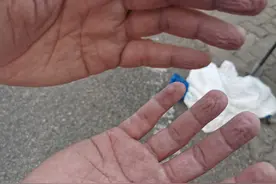 向逆行者致敬！同安民警坚守一线“汗水成河”图片