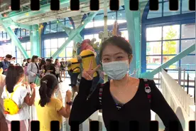 北京环球度假区今日开园！害怕刺激项目？记者带你这样玩儿视频封面