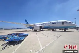 厦航辟谣厦门取消出港航班 厦门今天仍有厦航航班进出港图片