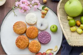 中秋节到了，月饼也开始“卷”了图片