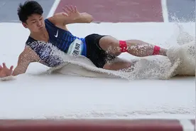 田径——男子十项全能赛况图片