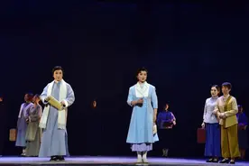 9月21日演出预告：荆州花鼓戏《青年张文秋》（送票）图片