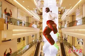 陪家人逛商场，心情也要放个假图片