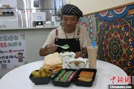 印尼归侨二代传承祖辈手艺创业致富：让美食成为文化沟通的桥梁图片