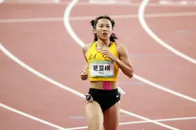 葛曼棋女子百米封后：感谢陪伴十年的教练，他算是我半个父亲图片