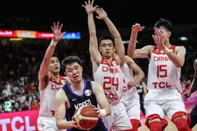 全运会｜CBA明星“齐聚”全运会男篮U22赛场图片