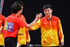 广东北京会师乒乓男团决赛图片