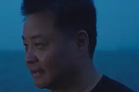《一直游到海水变蓝》亮相秦皇岛 贾樟柯分享心中的“蓝海”视频封面