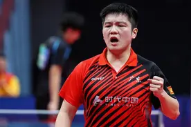 樊振东决胜局逆转马龙，广东队时隔24年再夺全运乒乓球男团冠军图片