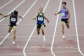 全运会男子400米决赛 四川队选手杨磊夺冠图片