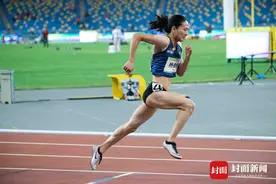 来之不易的金牌！图片直击四川女飞人杨会珍拼搏时刻图片